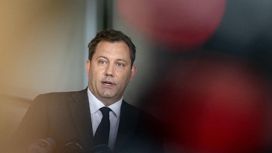 Am Mittwoch will Klingbeil die Eckpunkte f&uuml;r den Haushalt ins Kabinett bringen.