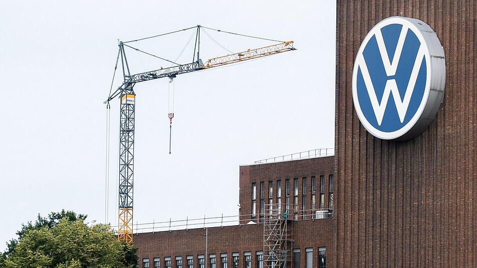 Bei Volkswagen hat es &uuml;berraschend eine Einigung &uuml;ber die Sanierungspl&auml;ne des Vorstands gegeben. (Archivbild)