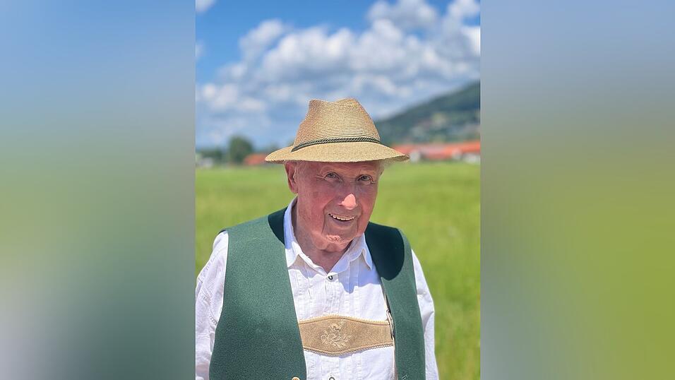 Enkel Toni Heilmaier entdeckte seine Oma zufällig in einer Ausstellung über den Holocaust. Enkel Toni Heilmaier entdeckte seine Oma zufällig in einer Ausstellung über den Holocaust.