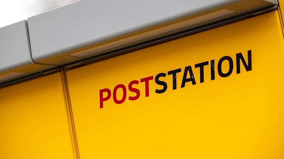 Der Automat heißt Poststation, er ist eine Weiterentwicklung der auf Pakete beschränkten Packstationen.