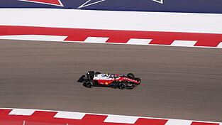 Er mag den Kurs: Lewis Hamilton setzte die Bestzeit im letzten Freien Training. Er mag den Kurs: Lewis Hamilton setzte die Bestzeit im letzten Freien Training.