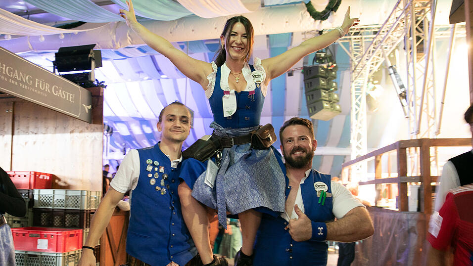 Die Partybilder vom Sonntag, 17. August, aus dem Festzelt Wenisch. Die Partybilder vom Sonntag, 17. August, aus dem Festzelt Wenisch.