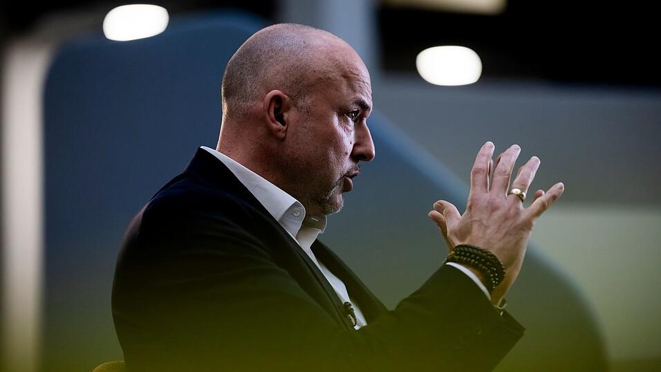 F&uuml;r CSU-Landesgruppenchef Hoffmann geh&ouml;ren harte Auseinandersetzung in einer Koalition dazu.