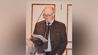 B&uuml;rgermeister Josef Friedberger beim Jahresr&uuml;ckblick.