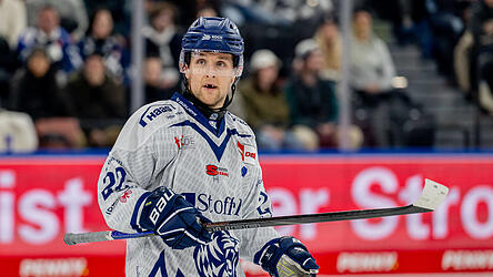 Schon seit der Spielzeit 2015/16 sorgt Mike Connolly in der Offensive der Straubing Tigers für Furore. Mit 442 Torbeteiligungen ist der deutsch-kanadische Angreifer der beste Straubinger Scorer aller Zeiten. Schon seit der Spielzeit 2015/16 sorgt Mike Connolly in der Offensive der Straubing Tigers für Furore. Mit 442 Torbeteiligungen ist der deutsch-kanadische Angreifer der beste Straubinger Scorer aller Zeiten.