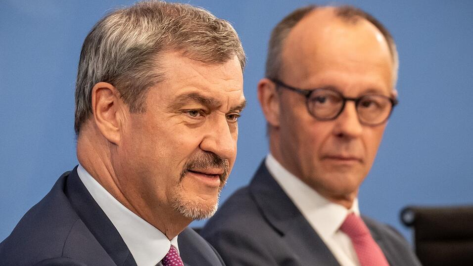 Bayerns Ministerpräsident und CSU-Chef Markus Söder (l.) sowie Bundeskanzler und CDU-Vorsitzender Friedrich Merz müssen derzeit vermehrt Mutmaßungen - die auch von Parteikollegen gestreut werden - entgegentreten, nach denen sie ihren Zenit bereits überschritten haben. Bayerns Ministerpräsident und CSU-Chef Markus Söder (l.) sowie Bundeskanzler und CDU-Vorsitzender Friedrich Merz müssen derzeit vermehrt Mutmaßungen - die auch von Parteikollegen gestreut werden - entgegentreten, nach denen sie ihren Zenit bereits überschritten haben.