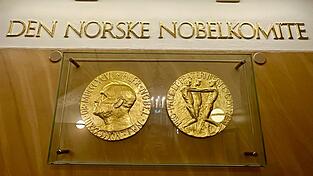 Der Friedensnobelpreis gilt als weltweit höchste Auszeichnung. Der Friedensnobelpreis gilt als weltweit höchste Auszeichnung.