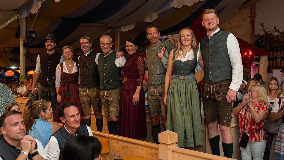 Die Partybilder vom Donnerstag, 17. August 2023, aus dem Festzelt Reisinger. Die Partybilder vom Donnerstag, 17. August 2023, aus dem Festzelt Reisinger.