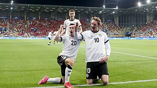 Bei der U21-EM jubelten Woltemade und Nebel zusammen im DFB-Trikot.