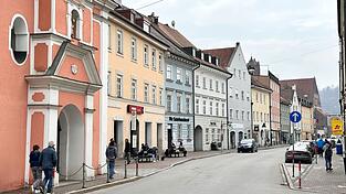 Anwohner und Gewerbetreibende sehen im Quartier Handlungsbedarf und haben die Initiative &bdquo;Zwischenbr&uuml;cken&ldquo; gegr&uuml;ndet.