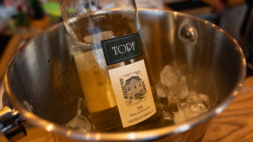 Die Partybilder vom Donnerstag, 17. August 2023, aus dem Festzelt Krönner. Die Partybilder vom Donnerstag, 17. August 2023, aus dem Festzelt Krönner.