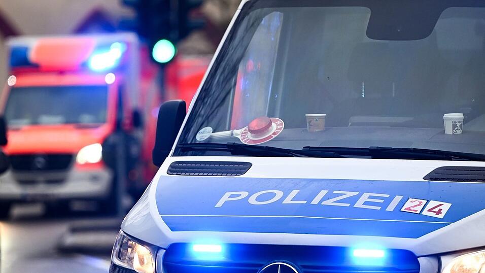 Die Polizei ermittelt nun, wie es zu dem Unfall kommen konnte. (Symbolbild)