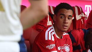 Jamal Musiala wird angeblich auch zum Bundesligastart aussetzen. (Archivbild)