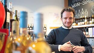 &bdquo;Dahoam is Dahoam&ldquo;-Star Tommy Schwimmer f&uuml;hrt seit Anfang M&auml;rz Jaques&rsquo; Weindepot in der M&uuml;nchner Steinsdorfstra&szlig;e.