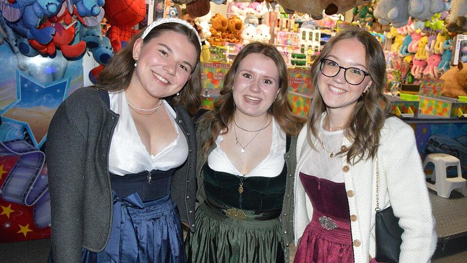 Auch am Samstag besuchten viele Landshuter die Dult.