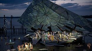 Szene aus der Oper &laquo;La Traviata&raquo; auf der Bregenzer Seeb&uuml;hne. (Archivfoto)
