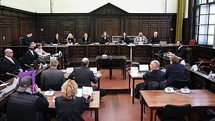 Der Prozess wird erst wieder im neuen Jahr fortgeführt. Der Prozess wird erst wieder im neuen Jahr fortgeführt.