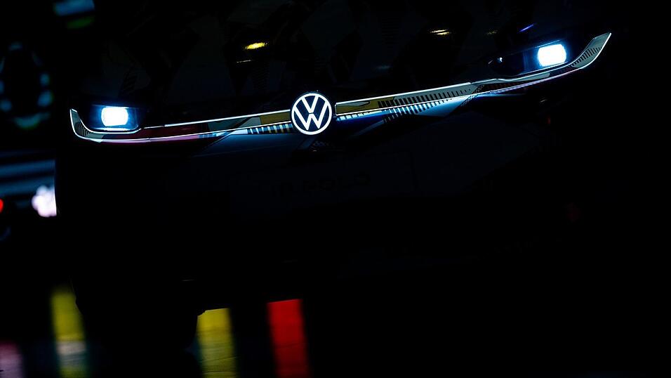 Die Marke Volkswagen lag im dritten Quartal mit 1,17 Millionen Autos auf Vorjahresniveau. (Archivbild)