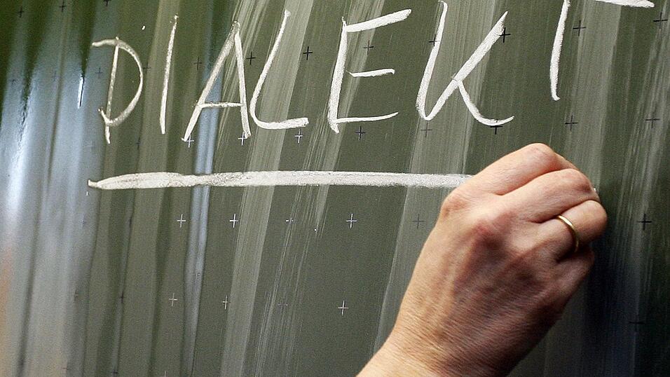 Dialekt ist vielfach mit negativen Klischees behaftet. (Symbolbild)