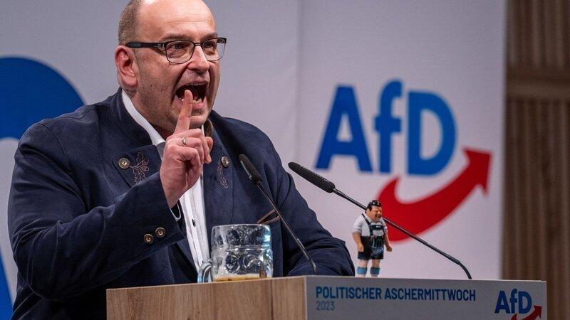 Der Bundestag genehmigte am Donnerstagabend die Durchführung eines Strafverfahrens gegen den bayerischen AfD-Vorsitzenden Stephan Protschka.