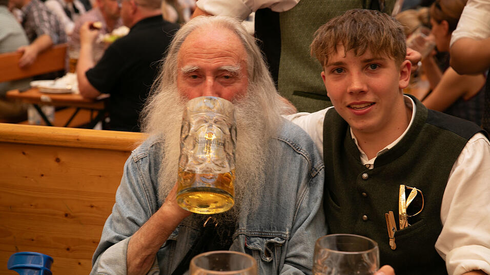 Die Partybilder vom Donnerstag, 14. August, aus dem Festzelt Nothaft. Die Partybilder vom Donnerstag, 14. August, aus dem Festzelt Nothaft.