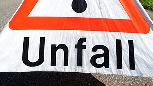 Ein schwerer Unfall ist am Sonntagvormittag im Landkreis Freyung-Grafenau passiert. (Symbolbild)