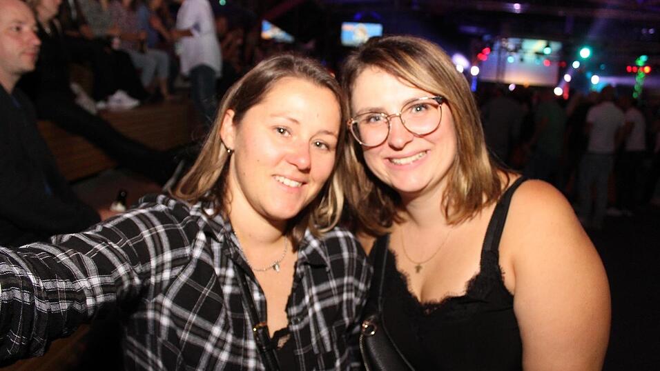 Auf der Eskara &Uuml;30-Party in Essenbach war wieder viel los.