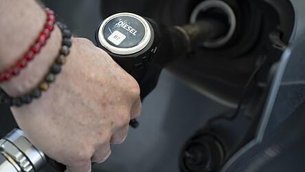 Tanken wird wieder teurer.