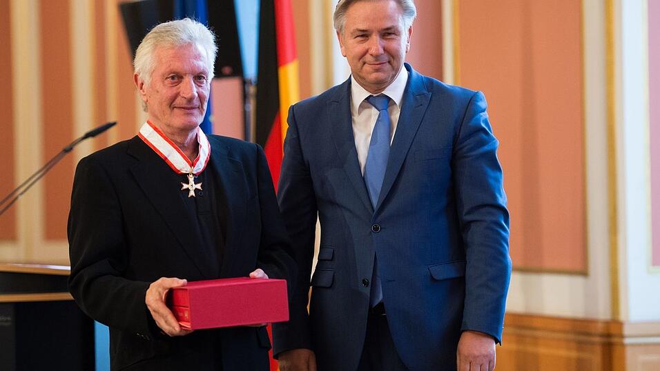 Der Kunstsammler und Mäzen Egidio Marzona ist tot. Der Kunstsammler und Mäzen Egidio Marzona ist tot.