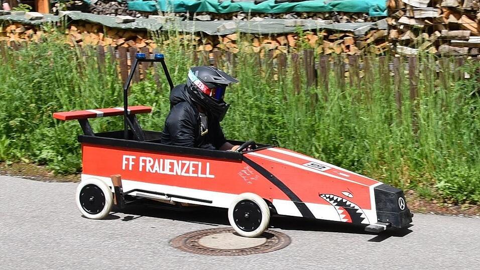 Ein tolles Event organisierte die Feuerwehr Frauenzell am Pfingstsonntag, die auch selbst startete und den vierten Platz in der Seniorenklasse erzielte.
