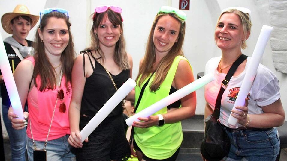 Das sind die schönsten Bilder von der Malle-Party im Trixi Schneider in Landshut.