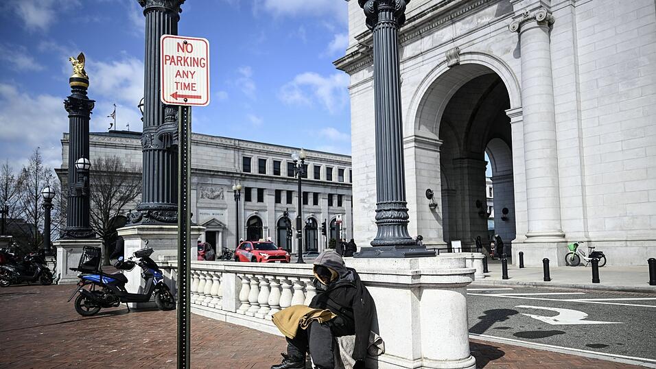 US-Pr&auml;sident Donald Trump will Obdachlose aus der Hauptstadt Washington vertreiben und Kriminelle inhaftieren. Daf&uuml;r setzt er sogar die Nationalgarde ein.