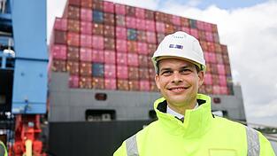 Ploß setzt sich dafür ein, dass die Milliarden aus dem Sondervermögen Infrastruktur des Bundes auch für Häfen und Wasserstraßen genutzt werden können. (Archivbild) Ploß setzt sich dafür ein, dass die Milliarden aus dem Sondervermögen Infrastruktur des Bundes auch für Häfen und Wasserstraßen genutzt werden können. (Archivbild)
