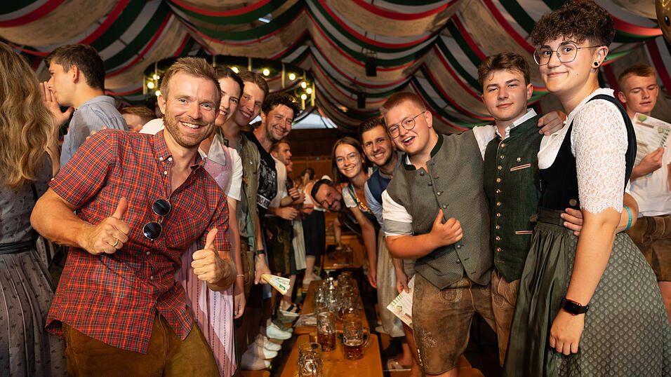 Die Partybilder vom Montag, 21. August 2023, aus dem Festzelt Weckmann.