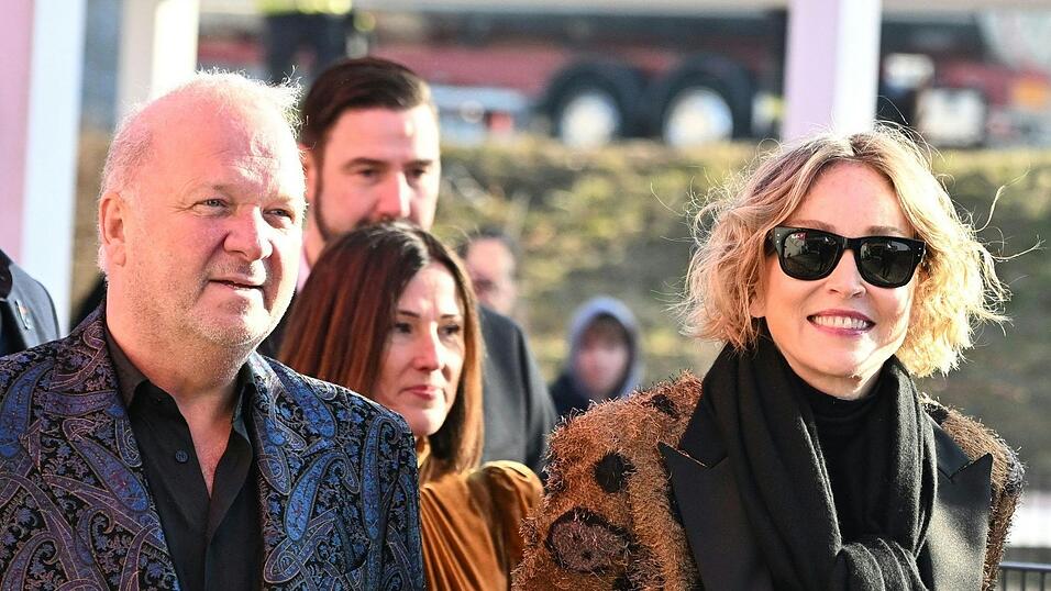 Stones Gastgeber sieht sich als der neue Richard Lugner.