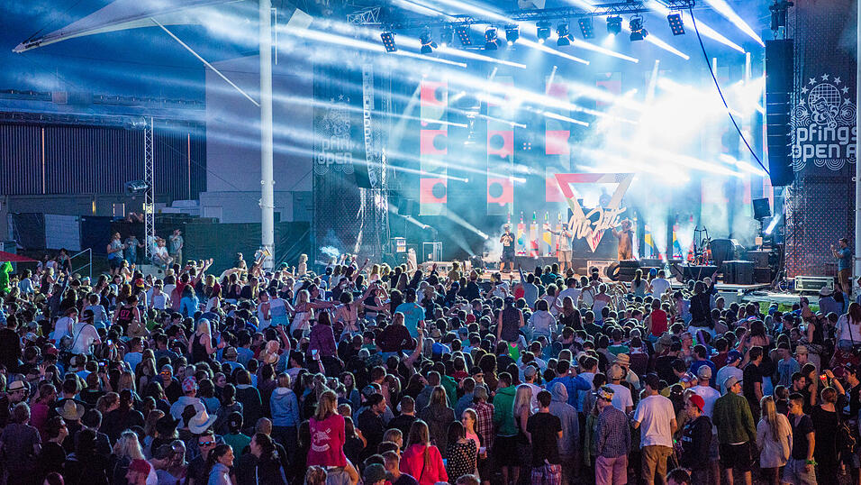 Bilder vom Freitagabend vom POA. Foto: Ulli Scharrer Bilder vom Freitagabend vom POA. Foto: Ulli Scharrer