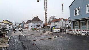 Da war die Br&uuml;cke noch im Werden: die Baustelle im Dezember des letzten Jahres. Ab Mitte Juli muss sie noch einmal f&uuml;r den Verkehr gesperrt werden.