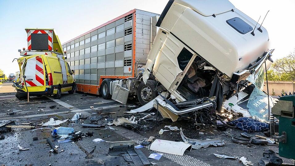 Der Entwurf aus dem Justizministerium beschäftigt sich auch mit Großschadensereignissen. (Symbolbild) Der Entwurf aus dem Justizministerium beschäftigt sich auch mit Großschadensereignissen. (Symbolbild)