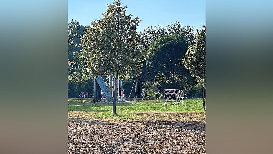 Der Spielplatz an der Judithstraße in der Wolfgangsiedlung. Hier kam es zu dem brutalen Überfall einer Gruppe Jugendlicher auf zwei Kinder. Der Spielplatz an der Judithstraße in der Wolfgangsiedlung. Hier kam es zu dem brutalen Überfall einer Gruppe Jugendlicher auf zwei Kinder.