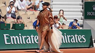 Naomi Osaka ist ein Star - und darf nun auch ein Match in der Nightsession bei den French Open spielen.