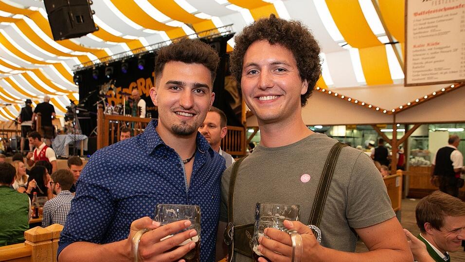 Die Partybilder vom Freitag, 12. August 2022, aus dem Festzelt Nothaft.
