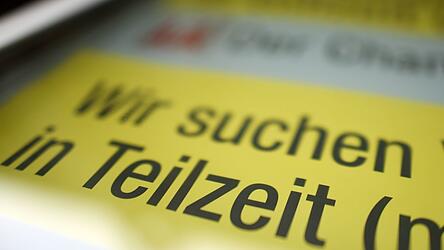 Die Zahl der Ausschreibungen f&uuml;r offene Stellen ist nach Beginn des Krieges im Iran deutlich zur&uuml;ckgegangen, fand die Jobseite Indeed heraus (Symbolbild).