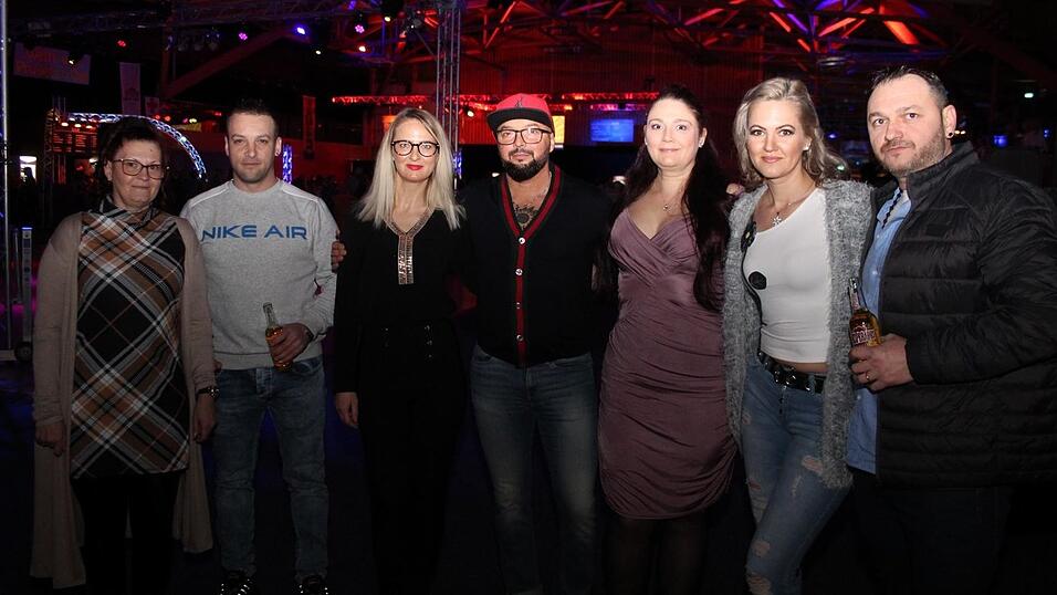 So schön war die Ü30-Party in Essenbach. So schön war die Ü30-Party in Essenbach.