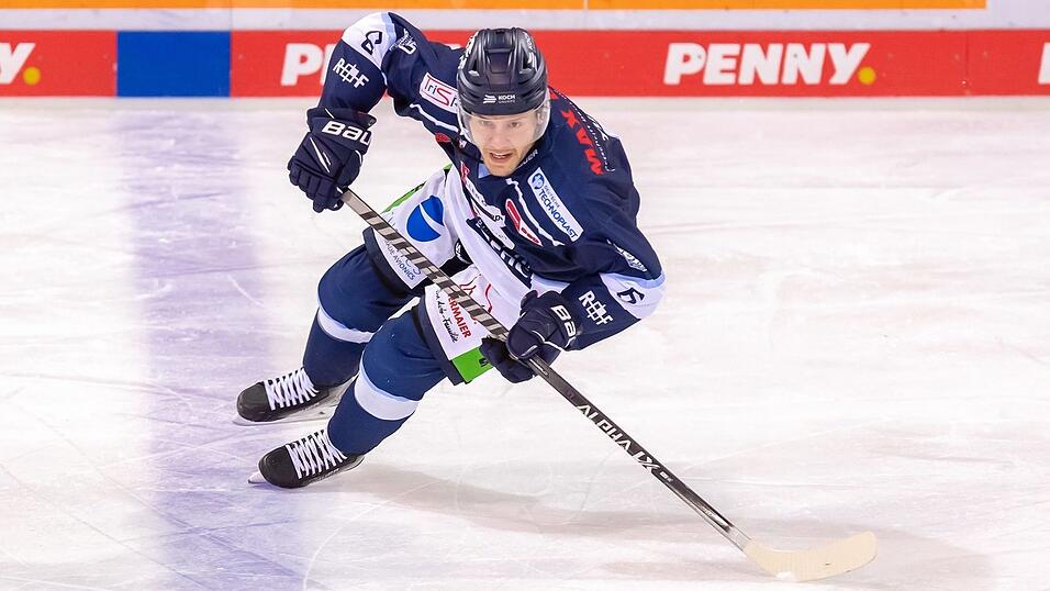 VERTRAGSVERL&Auml;NGERUNG: Parker Tuomie kam in der vergangenen Saison im Tausch mit Marco Ba&szlig;ler von den Eisb&auml;ren Berlin zu den Straubing Tigers. Der 26-j&auml;hrige St&uuml;rmer zeigte gute Ans&auml;tze, spielte regelm&auml;&szlig;ig im Powerplay und zeichnete sich durch Variabilit&auml;t aus. Hatte laut Infos unserer Mediengruppe noch einen Vertrag f&uuml;r die kommende Saison.