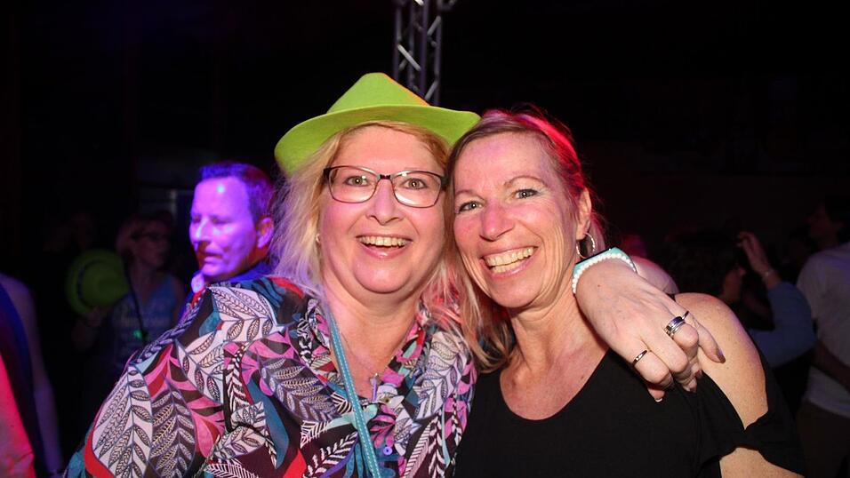 Auf der Eskara &Uuml;30-Party in Essenbach war wieder viel los.