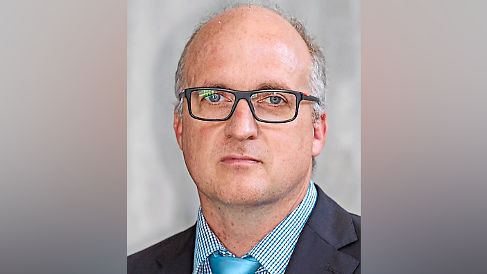 Alexander Straßner
