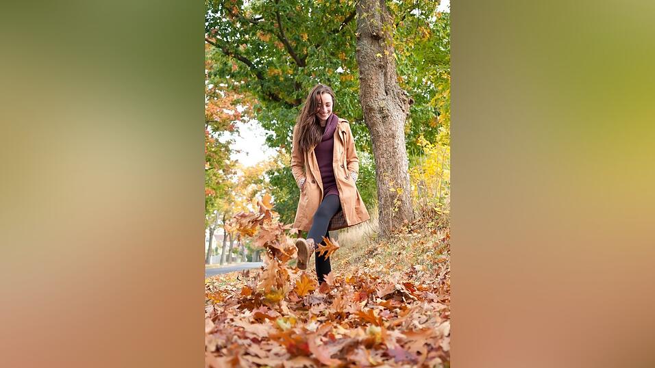 Outfit, Umgebung und Pose müssen bei vielen für Instagram perfekt sein. Outfit, Umgebung und Pose müssen bei vielen für Instagram perfekt sein.