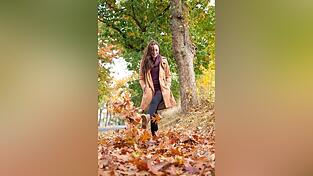 Outfit, Umgebung und Pose müssen bei vielen für Instagram perfekt sein. Outfit, Umgebung und Pose müssen bei vielen für Instagram perfekt sein.