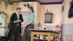 Die Theateraufführung der Iberl Bühne war im vergangenen Jahr ein voller Erfolg, heuer gibt das Ensemble wieder ein Gastspiel in Rottenburg. Die Theateraufführung der Iberl Bühne war im vergangenen Jahr ein voller Erfolg, heuer gibt das Ensemble wieder ein Gastspiel in Rottenburg.