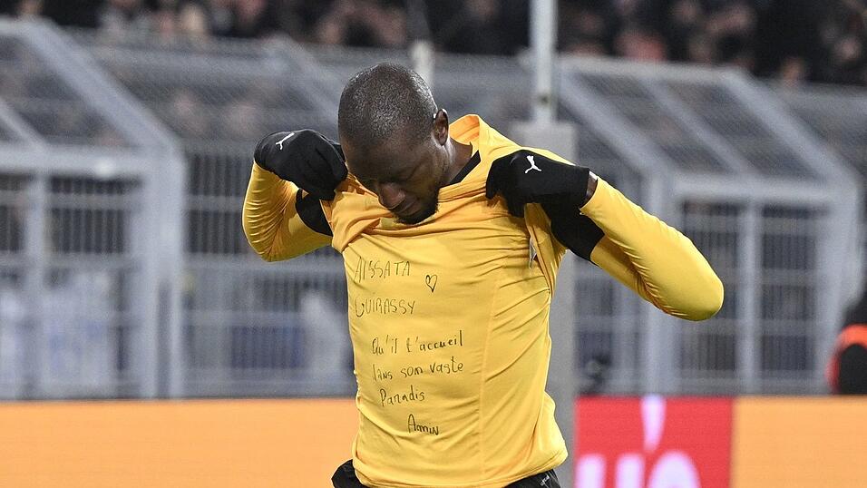 Zeigte nach seinem Tor eine emotionale Botschaft: Serhou Guirassy.